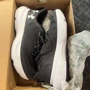 NWT Under Armour Women's Sneakers